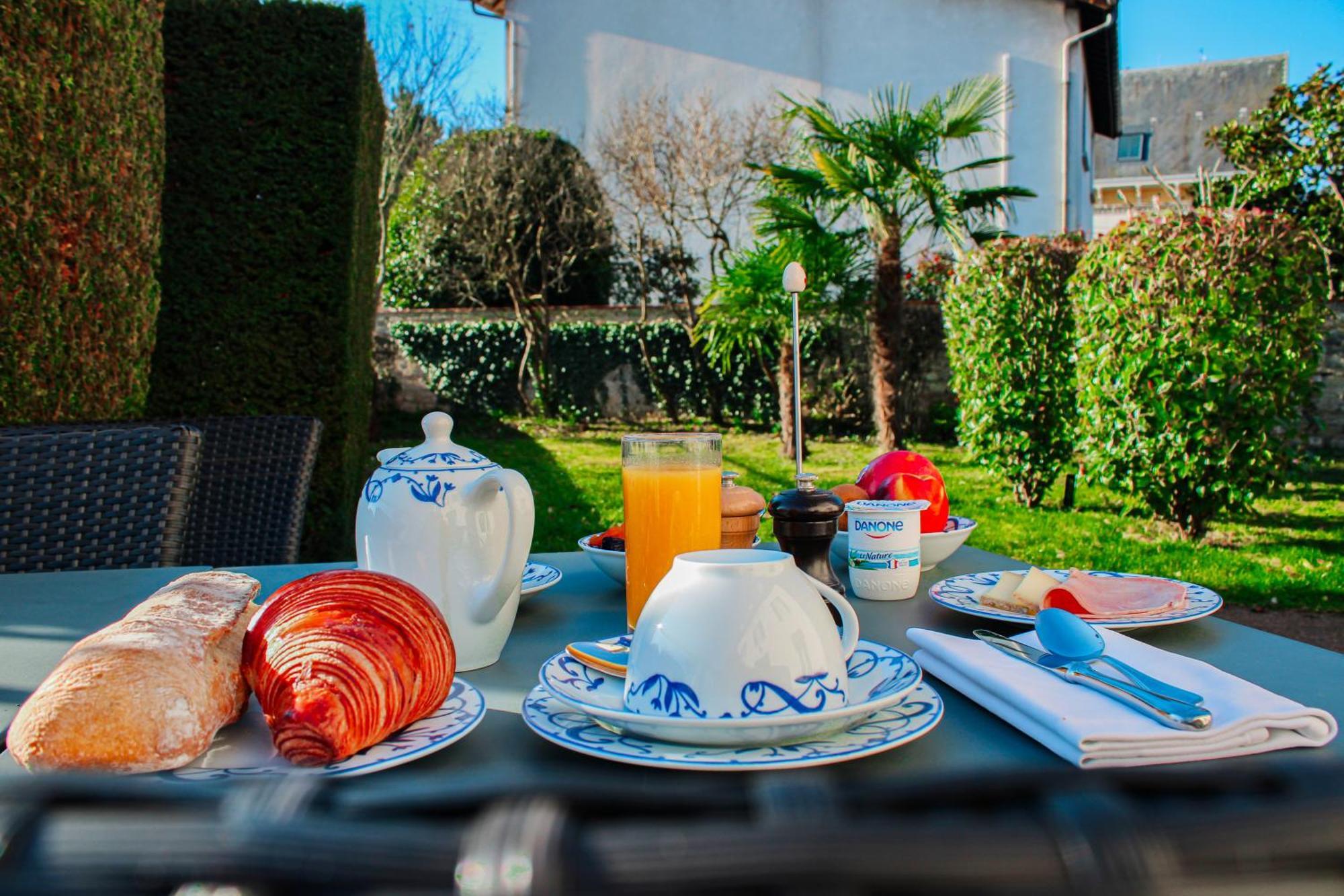Hotel La Villa Fleurie بون المظهر الخارجي الصورة